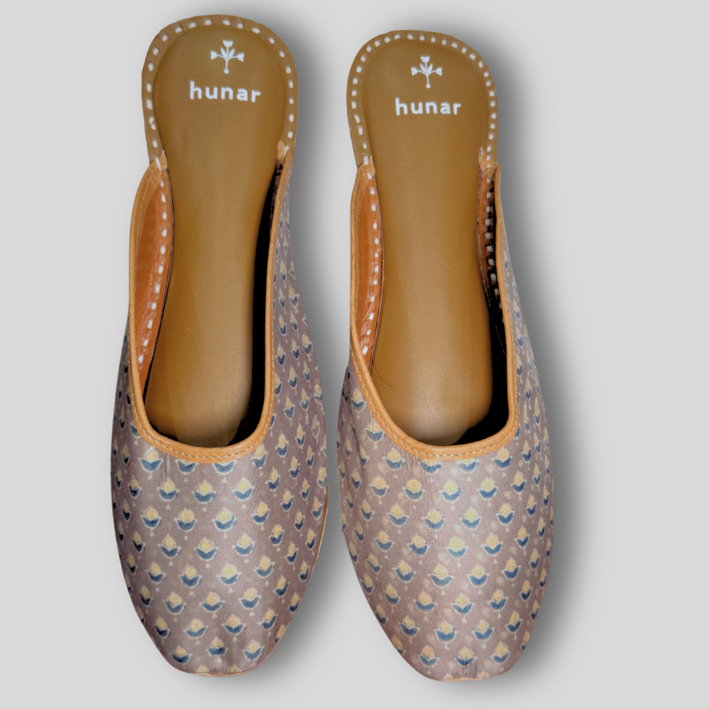 The Moonlight Buta Mules