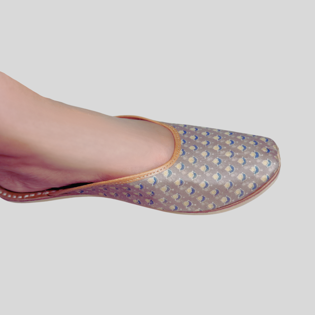 The Moonlight Buta Mules