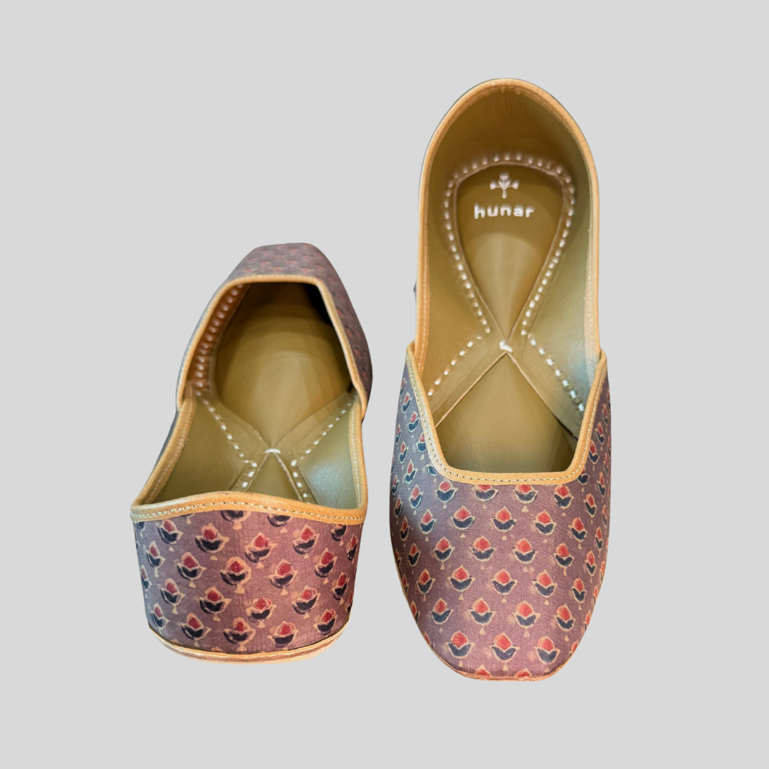 The Sunset Buta Mules
