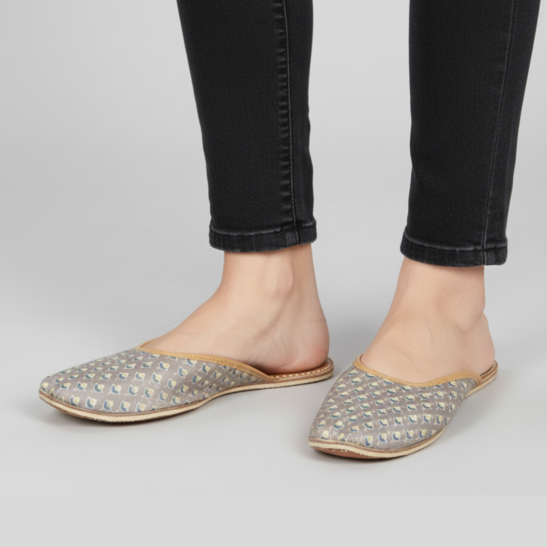 The Moonlight Buta Mules