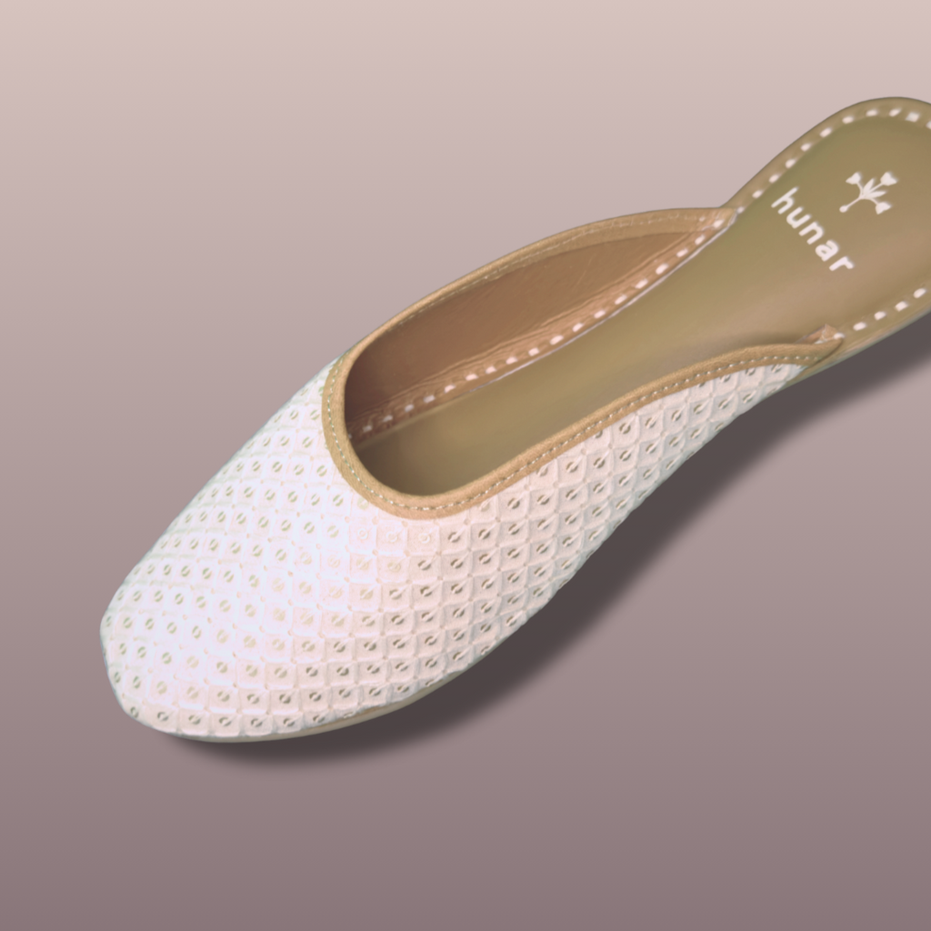 White jutti mule