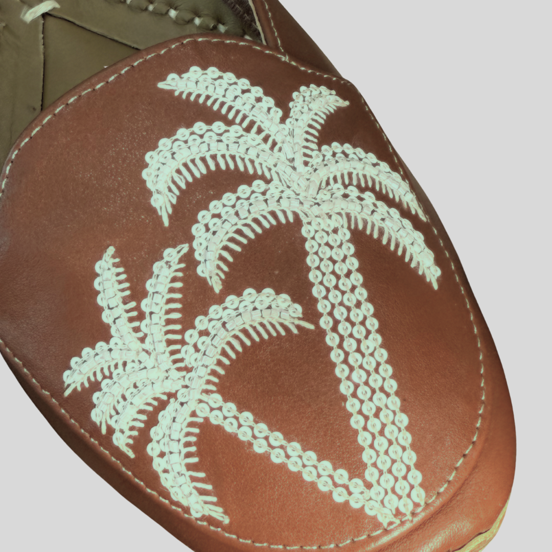 The Palm Jutti Loafer - Tan