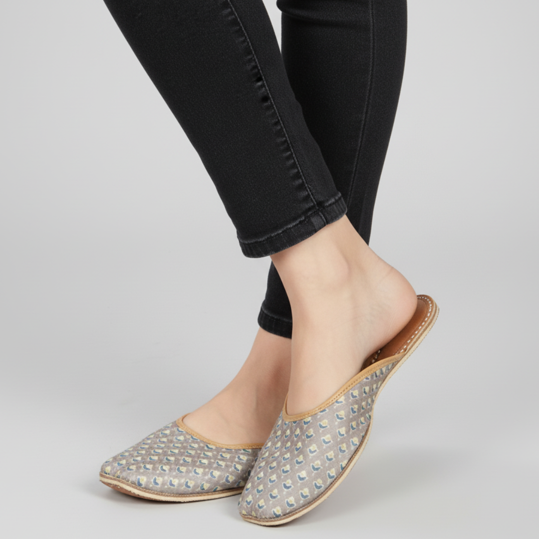 The Moonlight Buta Mules
