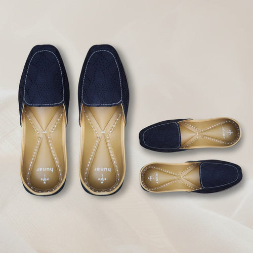 Black jutti loafers for office